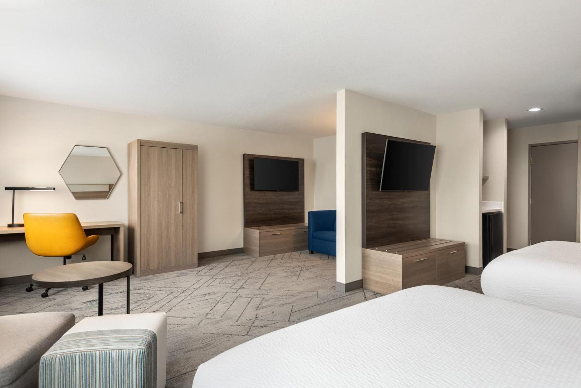 Holiday Inn Express Morgantown By Ihg Exterior photo