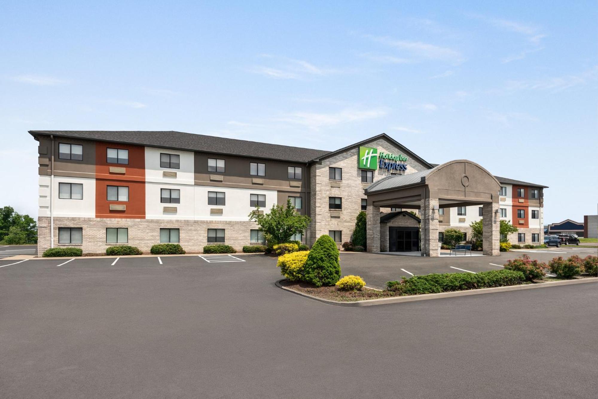 Holiday Inn Express Morgantown By Ihg Exterior photo