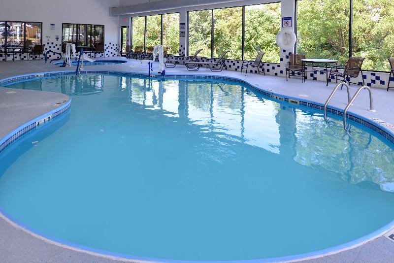 Holiday Inn Express Morgantown By Ihg Exterior photo